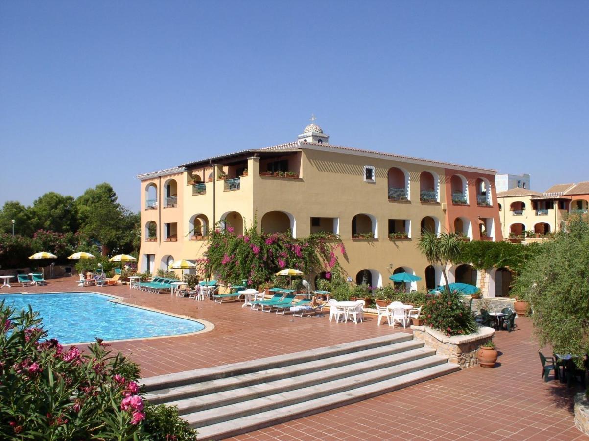 Nicolaus Club Torre Moresca Orosei Dış mekan fotoğraf